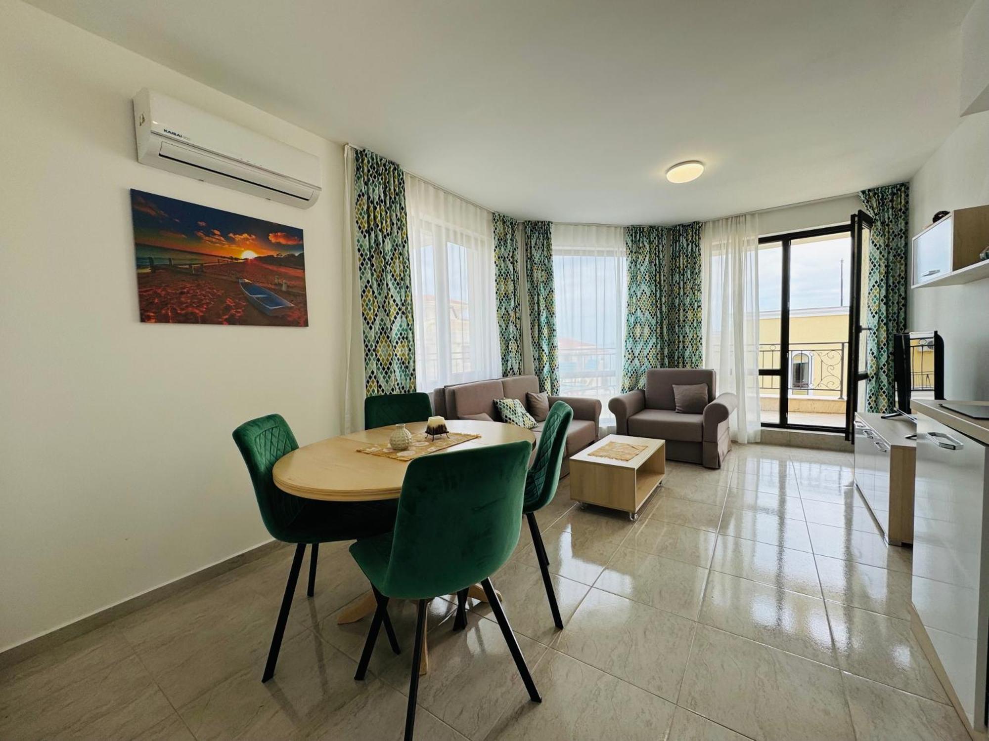 Horizon 10 'В' Apartment Светий Влас Екстер'єр фото